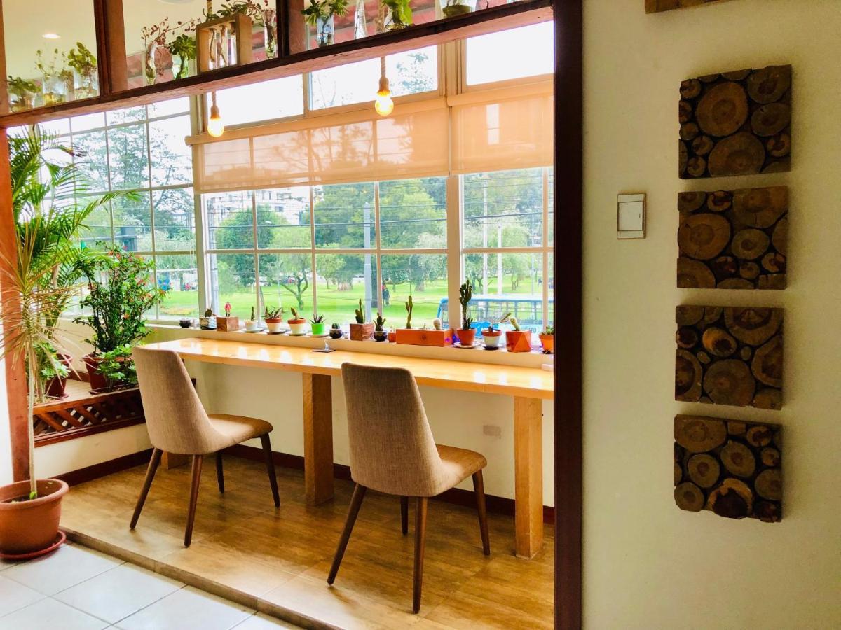 Хостел Quito Terrace Экстерьер фото