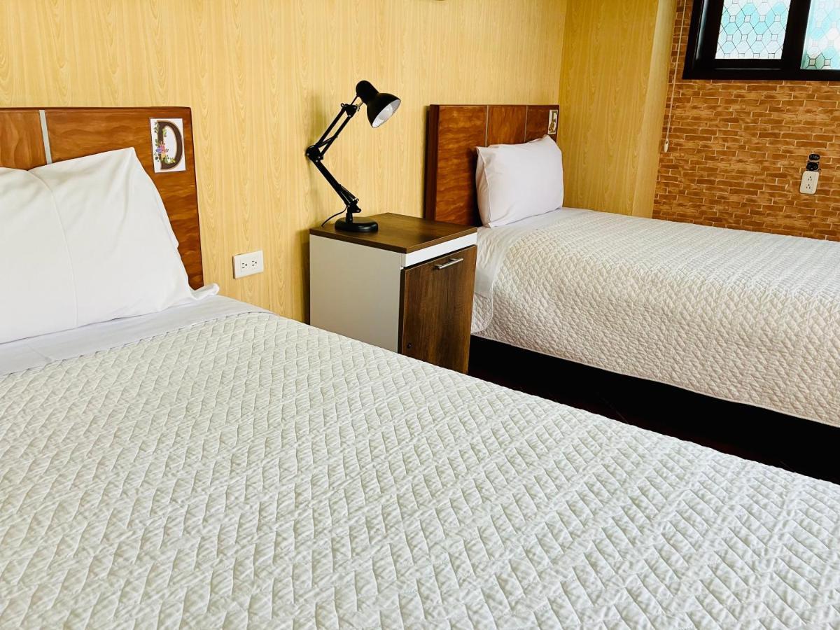 Хостел Quito Terrace Экстерьер фото