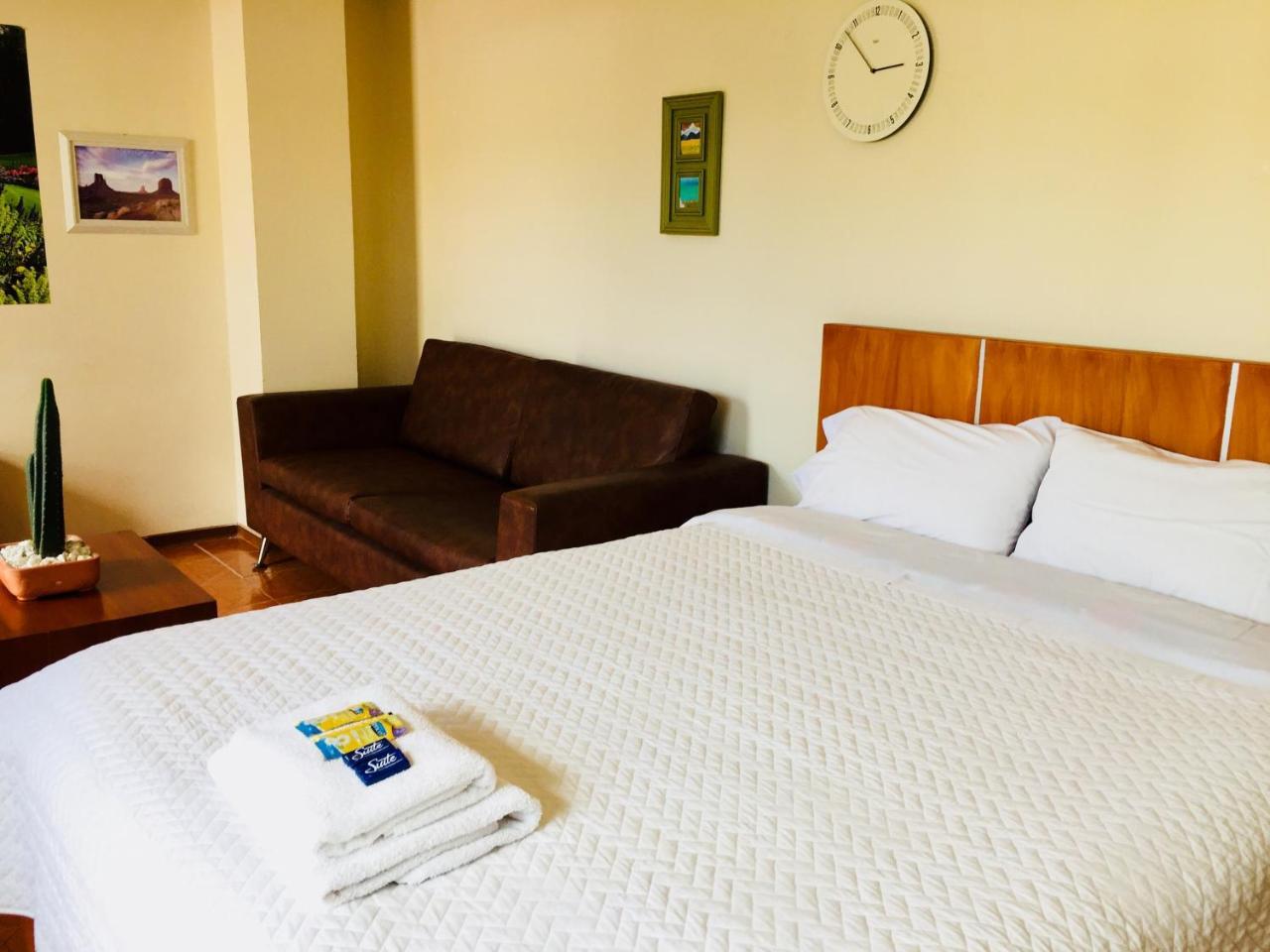 Хостел Quito Terrace Экстерьер фото